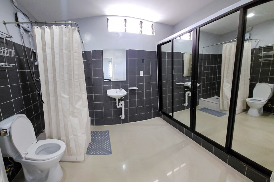 하다-풀빌라-화장실1.jpg